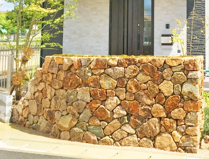 野面積み崩し画像